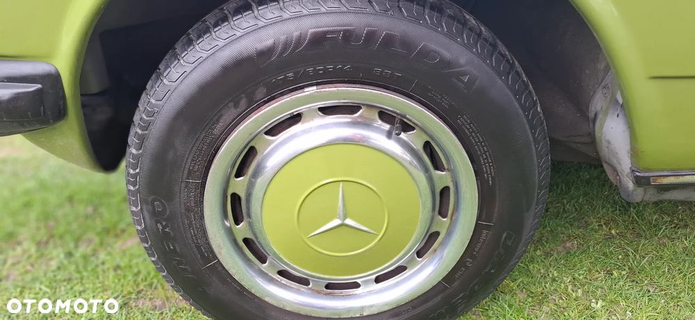 Mercedes-Benz 280 - 16