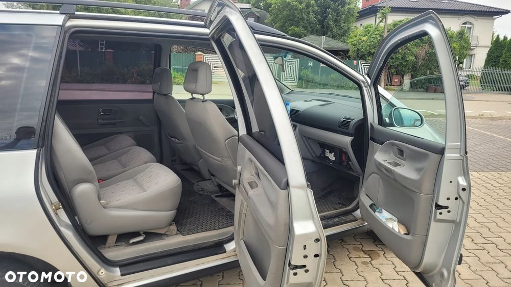 Volkswagen Sharan 1.8T Comfortline - 10