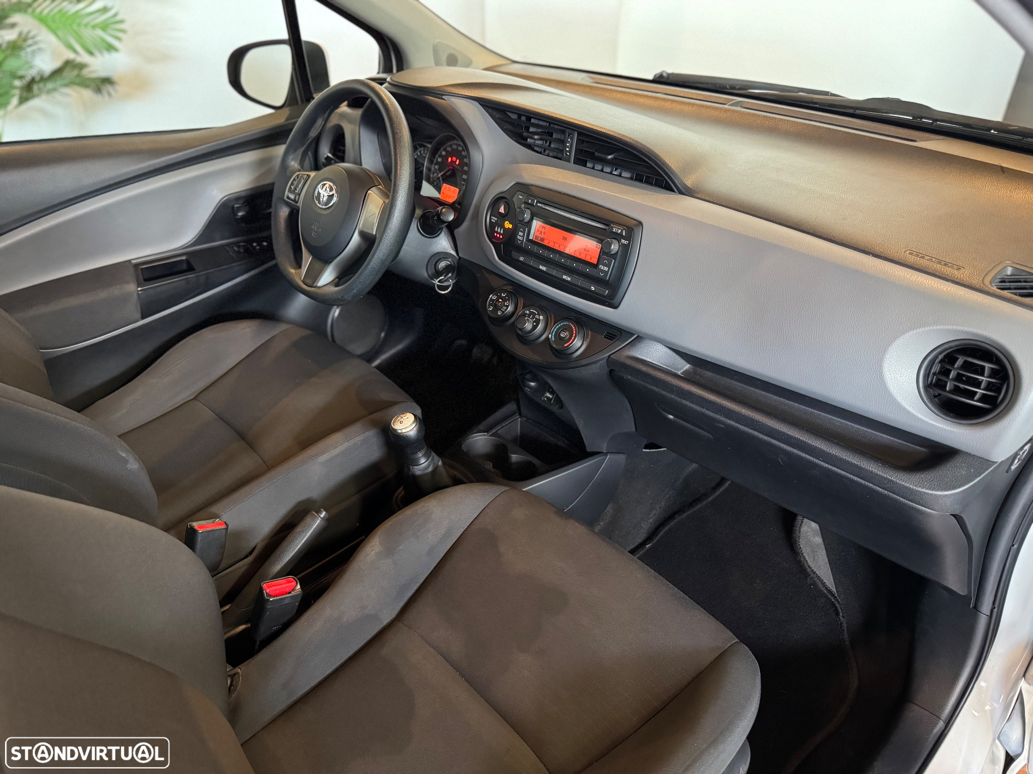Toyota Yaris 1.0 VVT-i Comfort - 16
