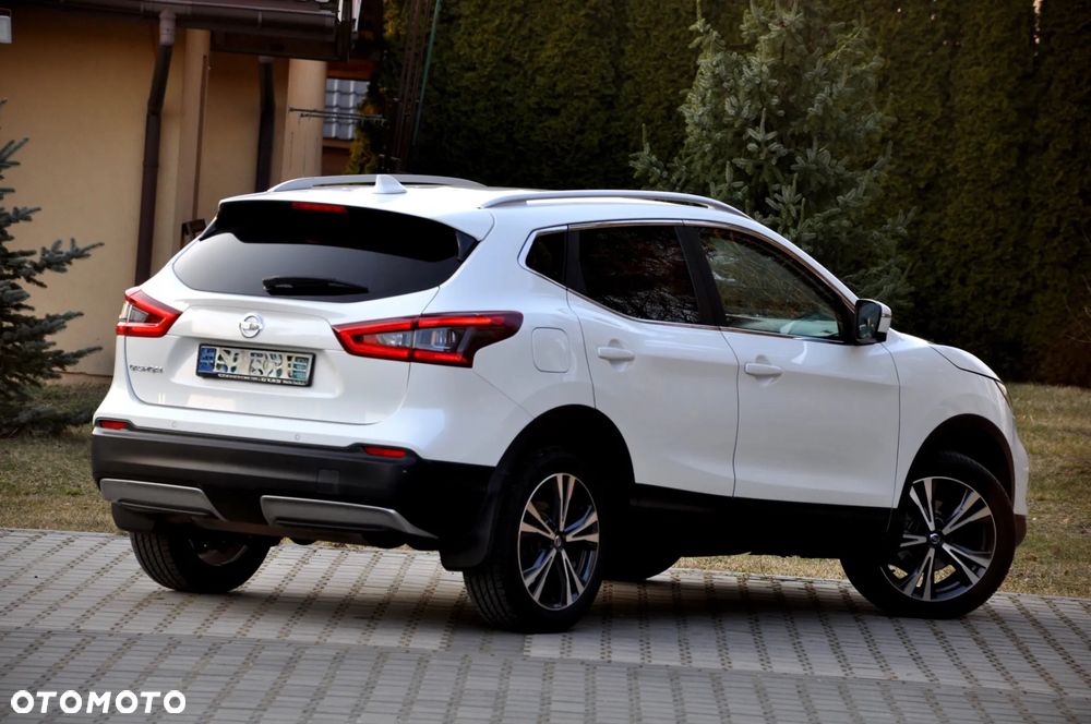 Nissan Qashqai 1.2 DIG-T Tekna EU6 - 18