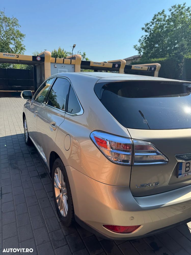 Lexus Seria RX - 5