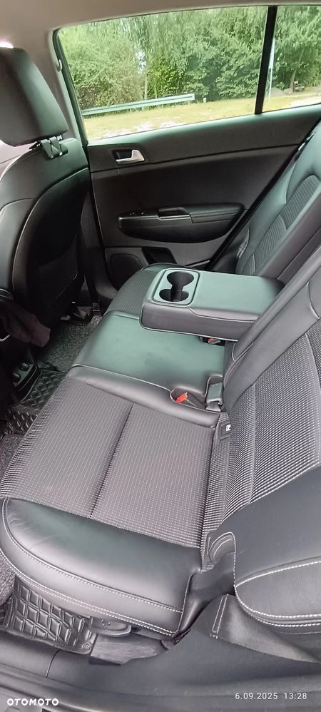 Kia Sportage 1.6 GDI 2WD Black Edition - 9