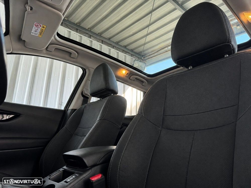 Nissan Qashqai 1.6 dCi Tekna Premium - 22