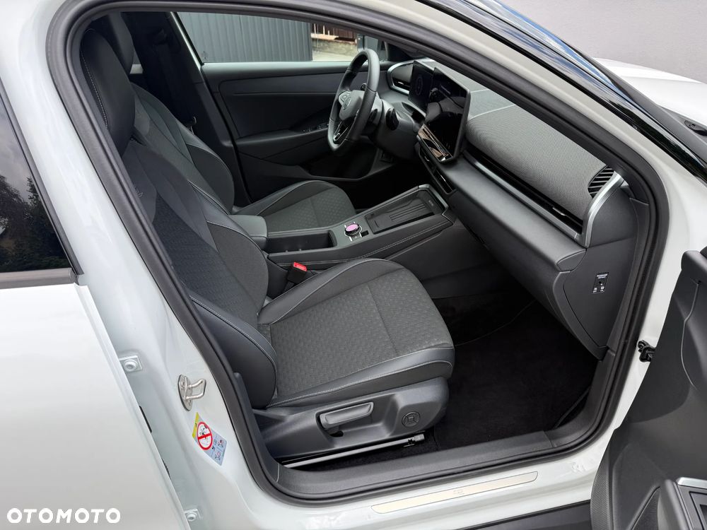 Volkswagen T-Roc 1.5 TSI R-Line DSG - 12