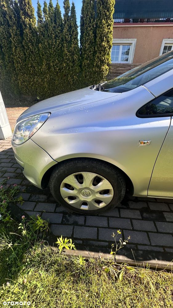 Opel Corsa 1.2 16V 111 - 1