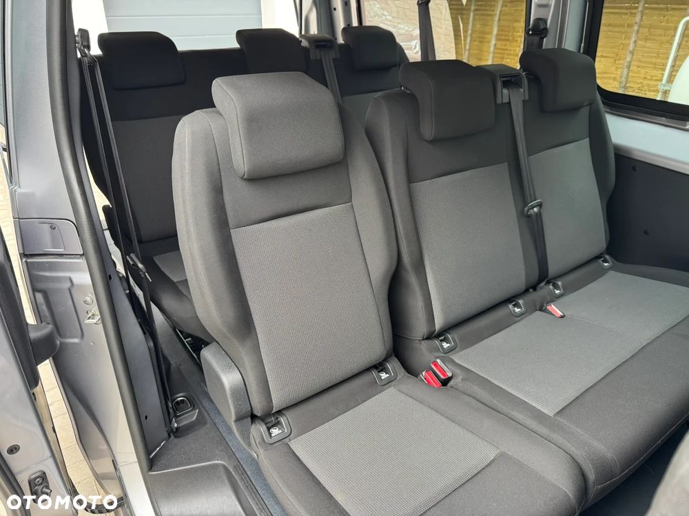 Opel Vivaro - 20