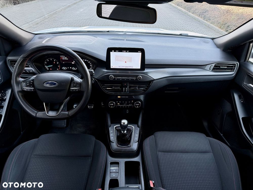 Ford Focus 1.5 EcoBoost STart-Stopp-System ST-LINE - 12