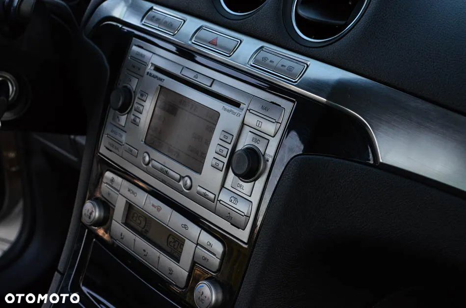 Ford S-Max 2.0 TDCi Ambiente - 35
