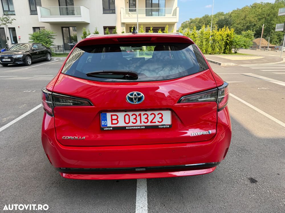 Toyota Corolla 1.8 HSD Dynamic - 6