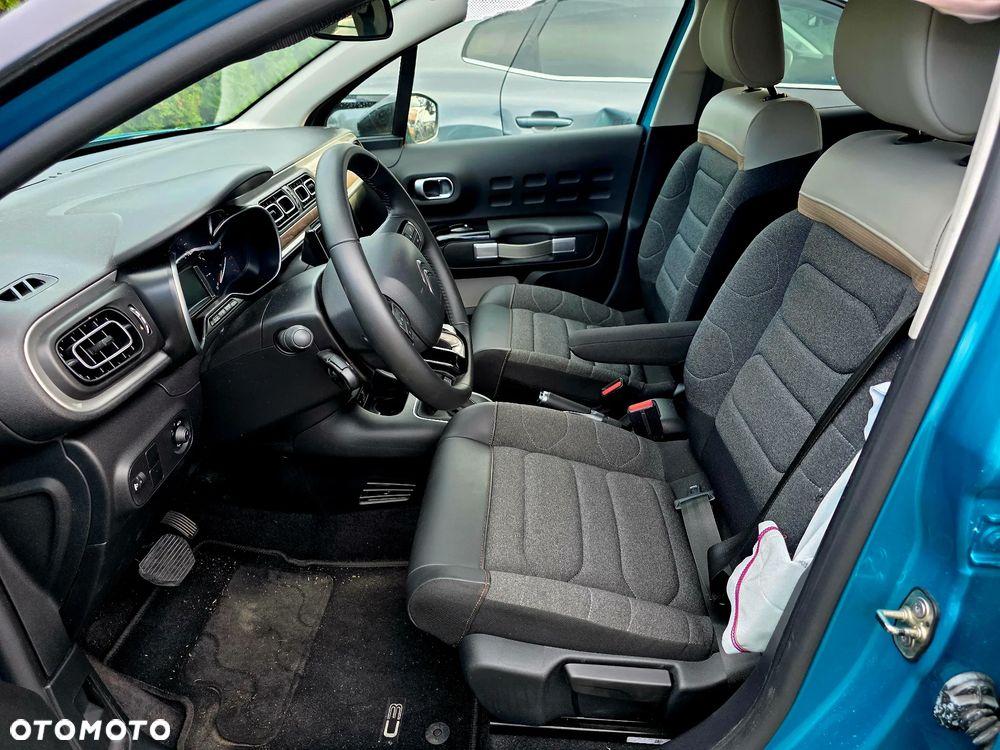 Citroën C3 Pure Tech 110 S&S EAT6 SHINE - 9