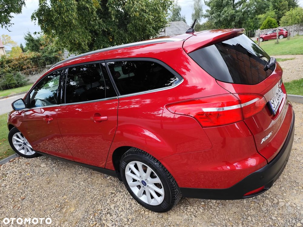 Ford Focus Turnier 1.5 EcoBlue Start-Stopp-System TITANIUM - 6