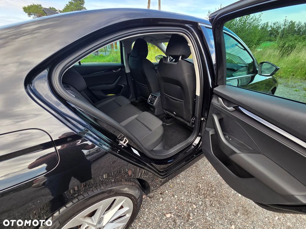Skoda Octavia 1.5 TSI Edition 130 Selection - 23