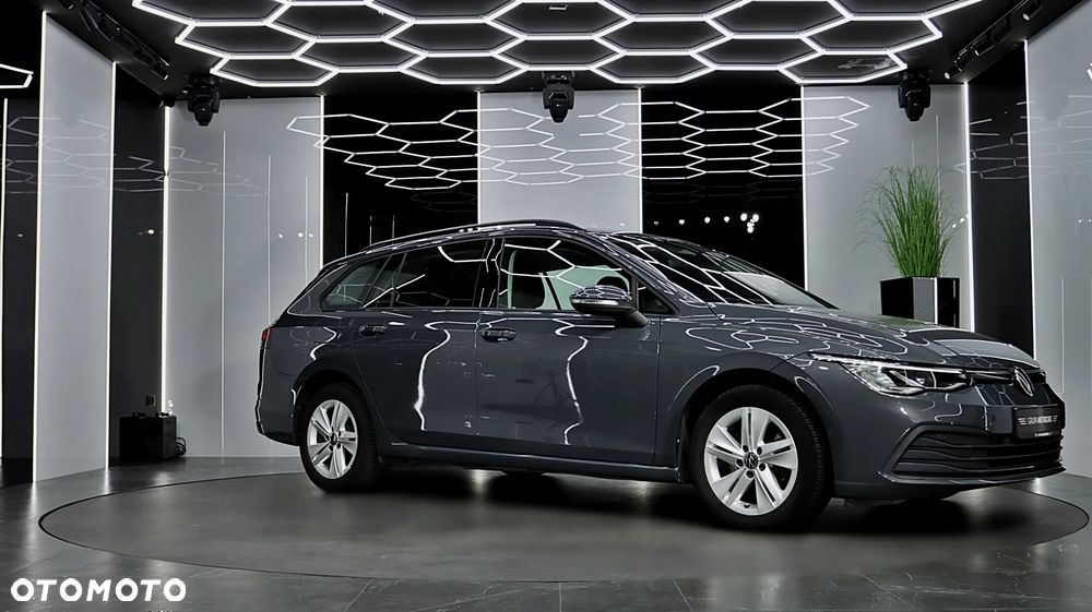 Volkswagen Golf VIII 2.0 TDI Life - 11