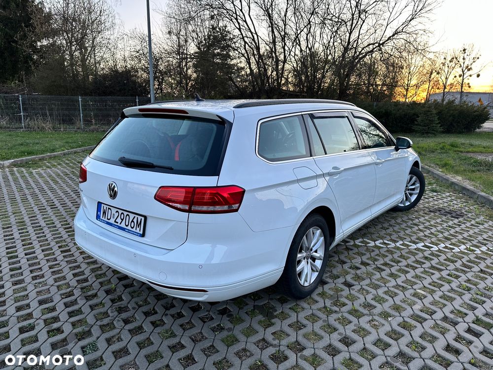 Volkswagen Passat 2.0 TDI SCR Comfortline - 8