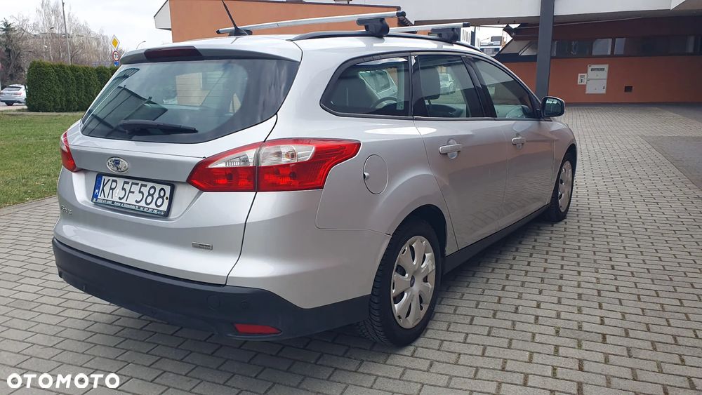 Ford Focus 1.6 TDCi DPF Trend - 4