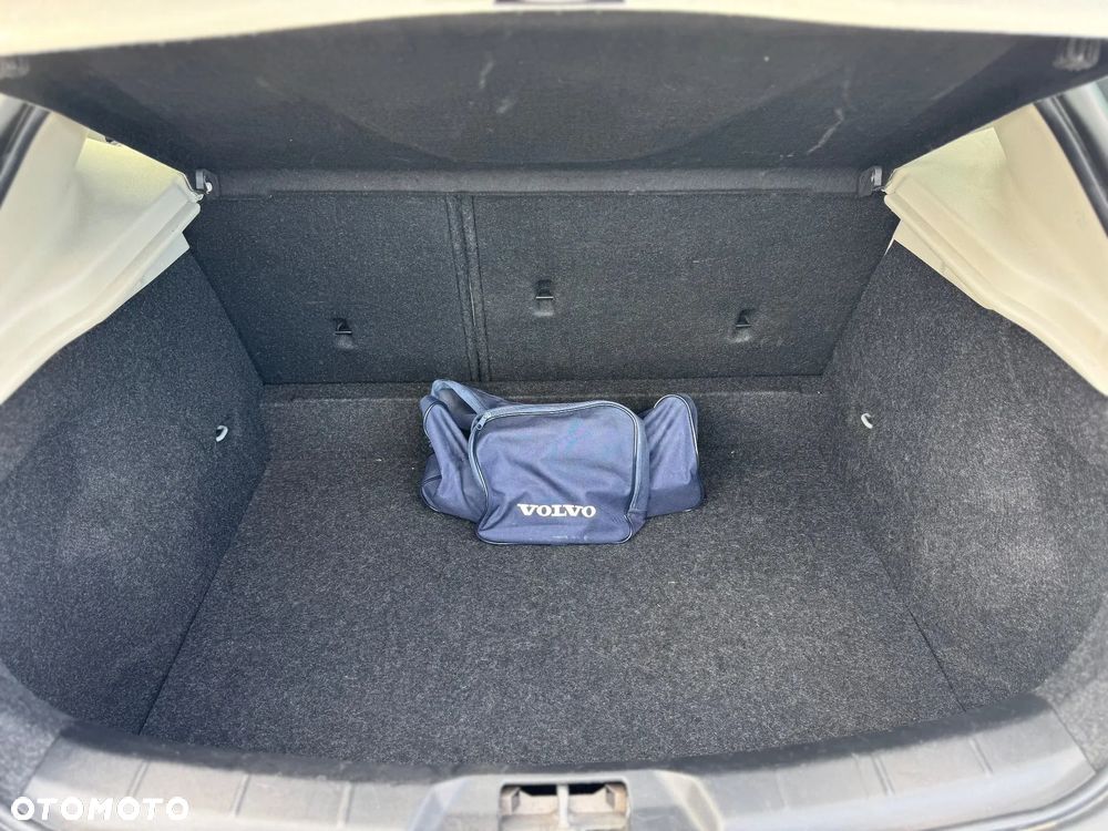 Volvo V40 D4 Drive-E Inscription - 25