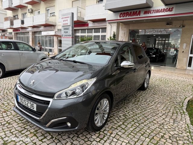 Peugeot 208 1.2 PureTech Style - 1