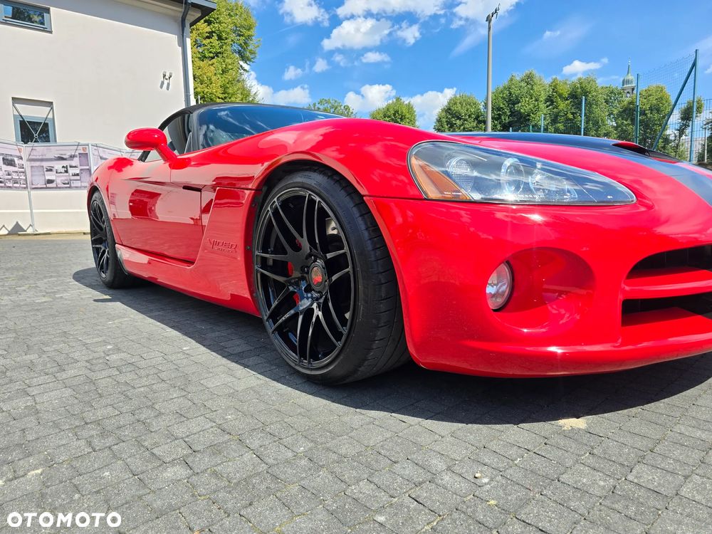 Dodge Viper SRT-10 - 12