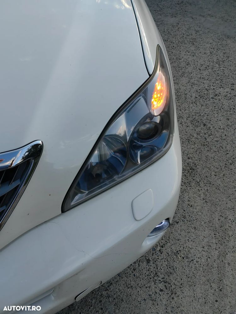 Lexus Seria RX - 20