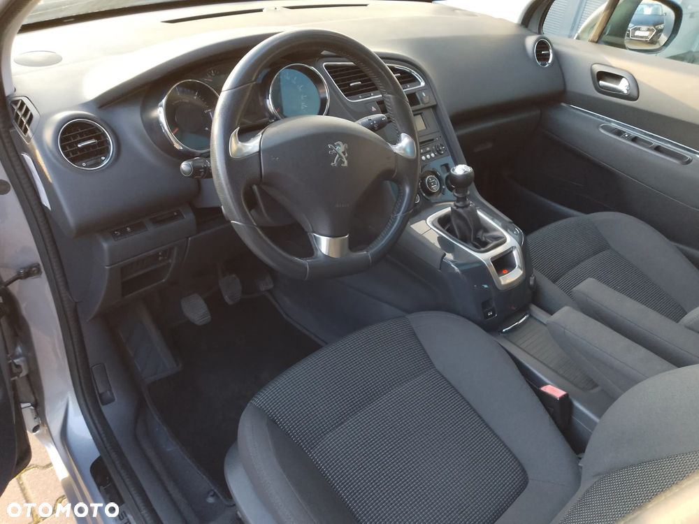 Peugeot 5008 HDI FAP 115 Style - 15