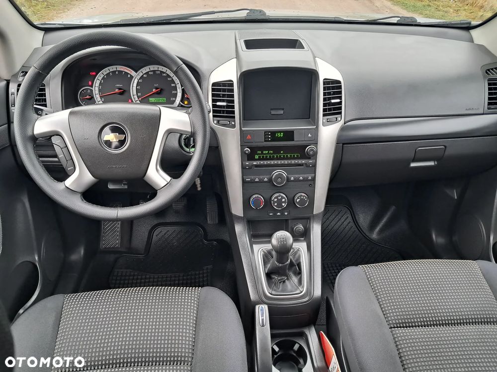 Chevrolet Captiva 2.4 2WD 5 Sitzer LS - 14