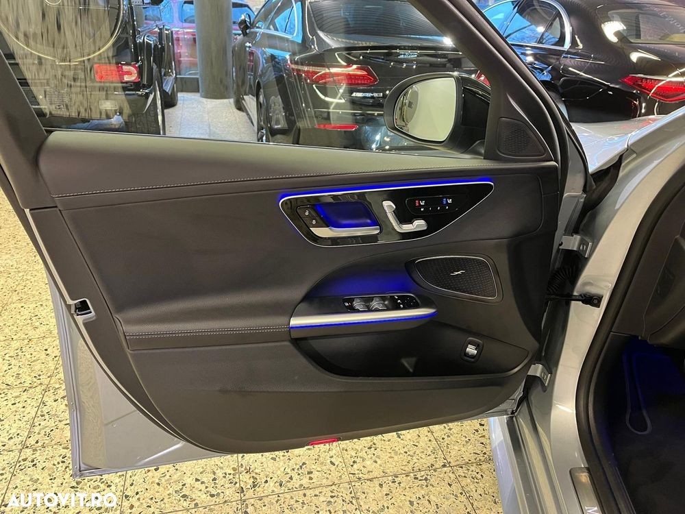 Mercedes-Benz C 300 4Matic 9G-TRONIC - 11