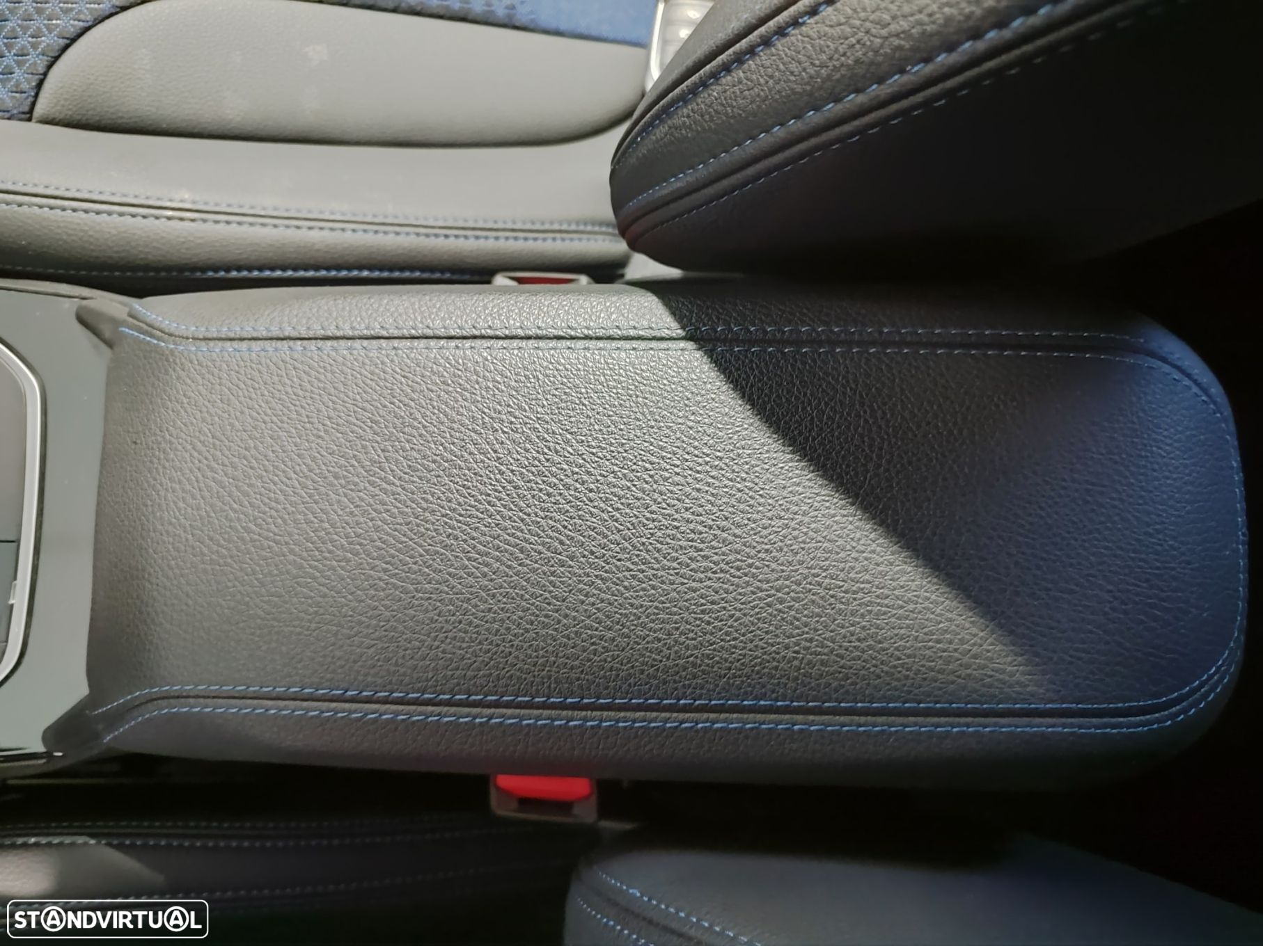 BMW 116 d Pack Desportivo M Auto - 37