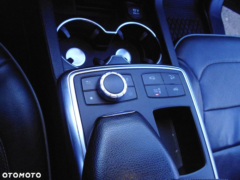 Mercedes-Benz ML 350 BlueTEC 4-Matic - 20