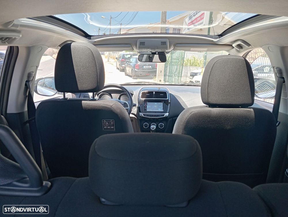 Mitsubishi ASX 1.6 Intense - 16