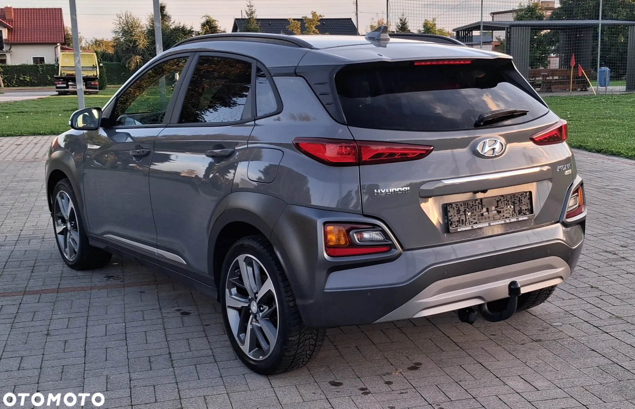 Hyundai Kona 1.6 CRDi DCT 4WD Premium - 3