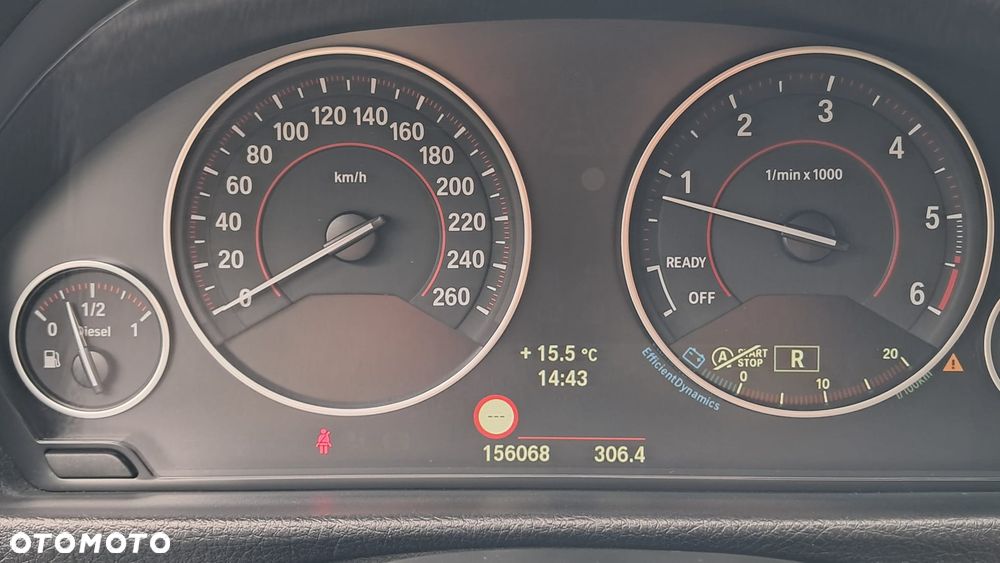 BMW Seria 3 325d M Sport - 13