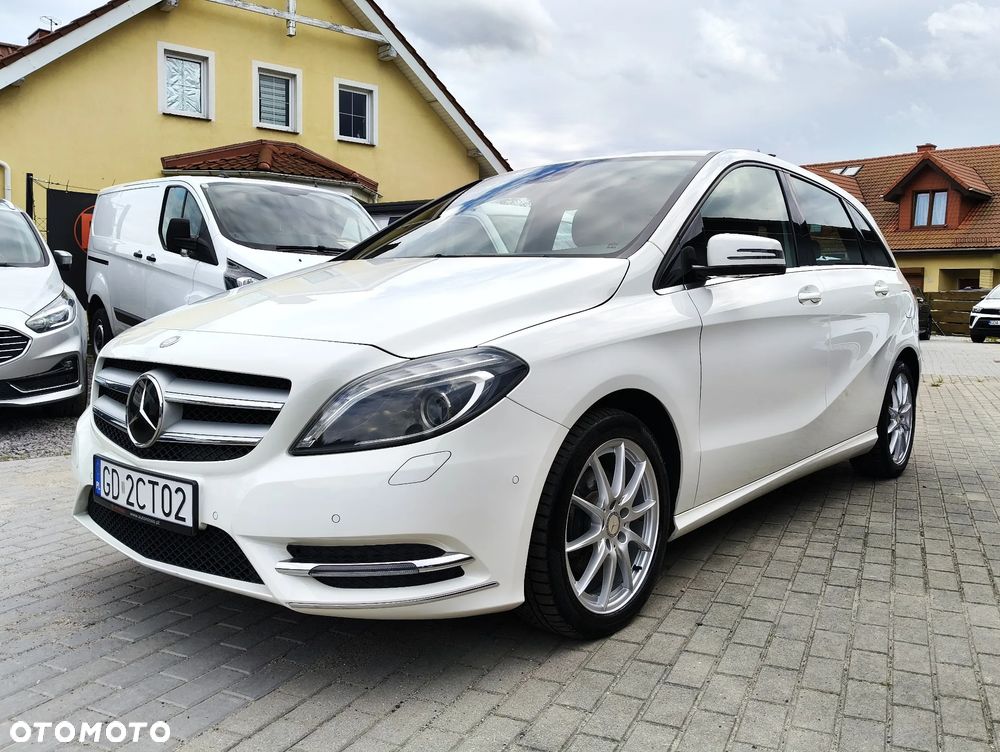 Mercedes-Benz Klasa B 200 Urban - 20
