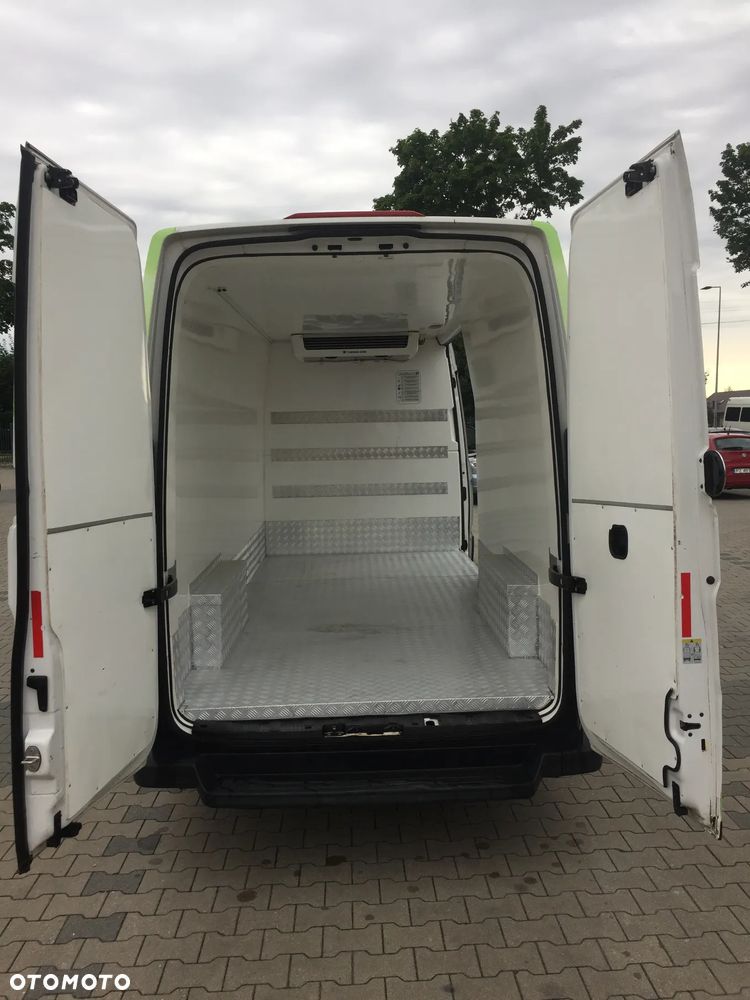 Volkswagen Crafter - 5