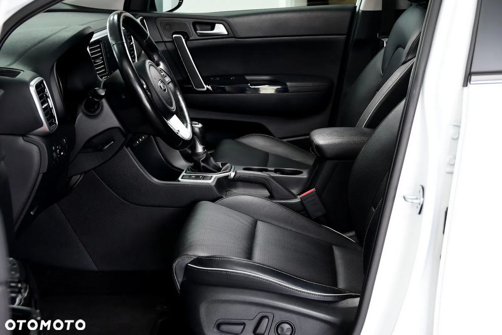 Kia Sportage 1.6 GDI 2WD ISG Spirit - 19