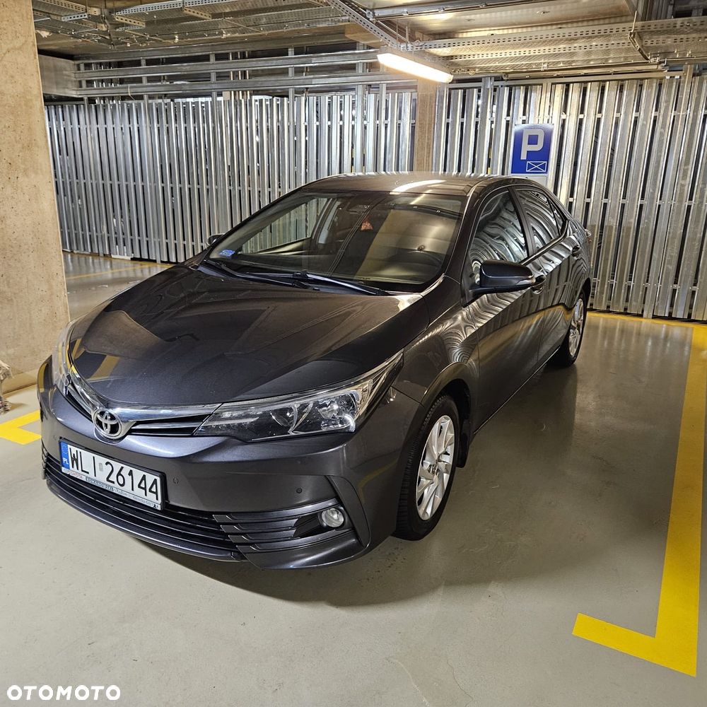 Toyota Corolla 1.6 Comfort - 1