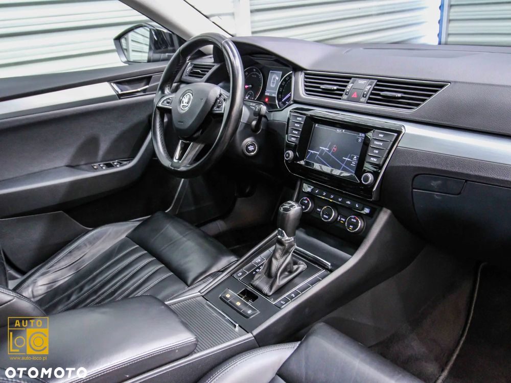 Skoda Superb 2.0 TDI Style DSG - 16