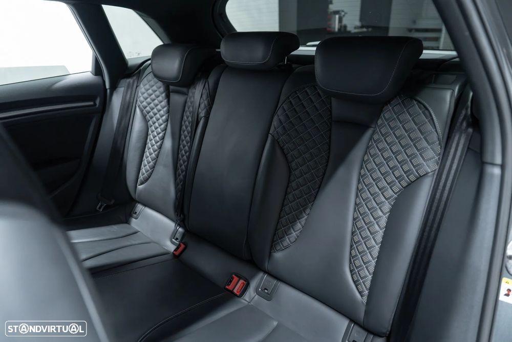Audi RS3 Sportback S tronic - 39
