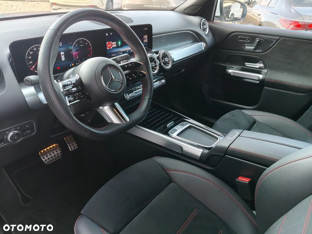 Mercedes-Benz GLB 200 d AMG Line 8G-DCT - 13