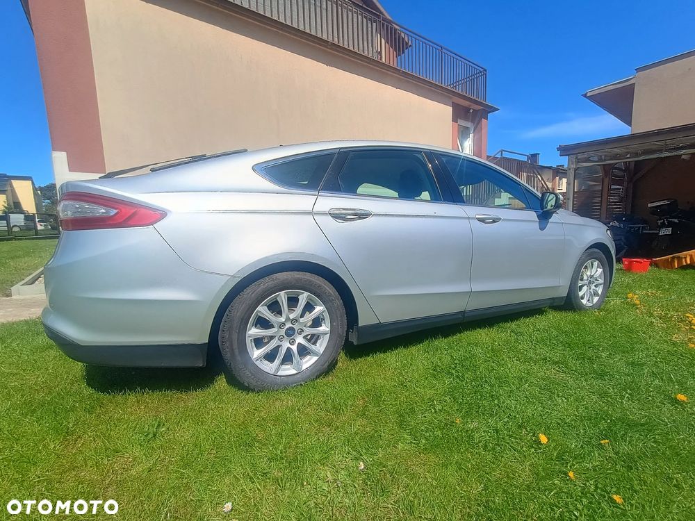 Ford Mondeo 1.5 EcoBoost Trend - 10