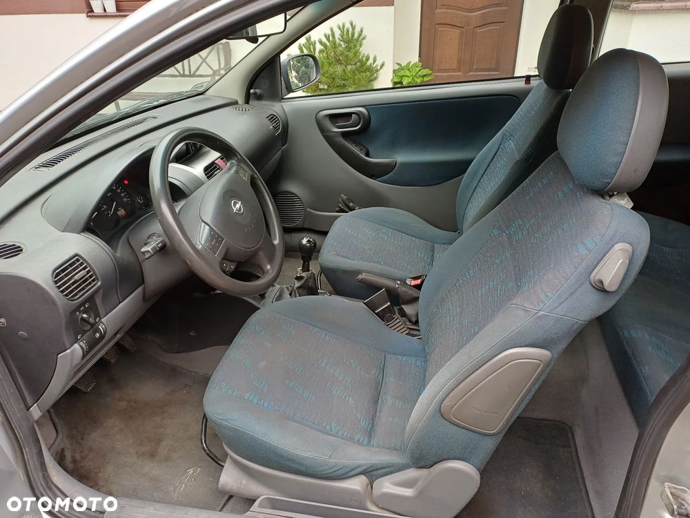 Opel Corsa 1.7 DTI Comfort - 7