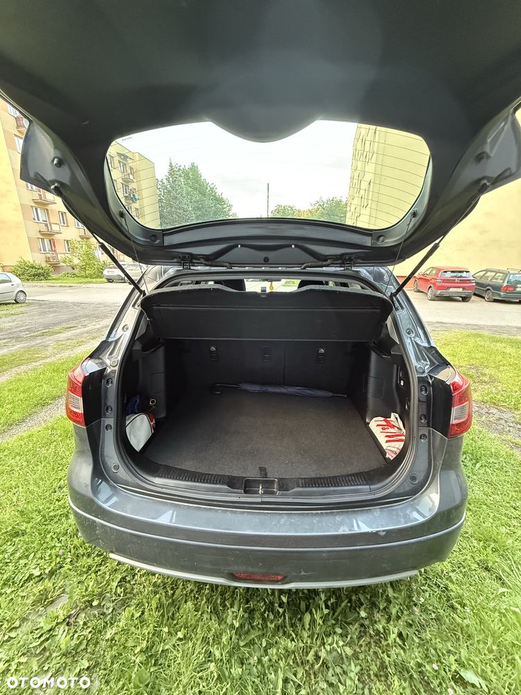 Suzuki S-Cross - 4