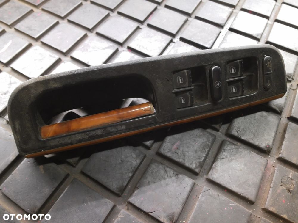 PANEL PRZEŁĄCZNIK SZYB VW GOLF IV 1J4959857 POSIADAM 4 SZT - 10