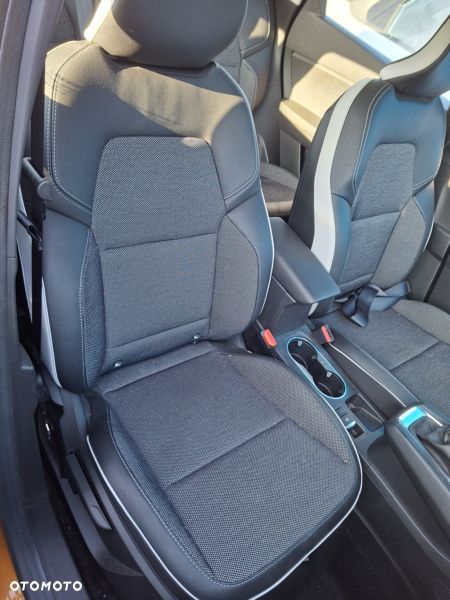 Renault Captur TCe 90 INTENS - 25