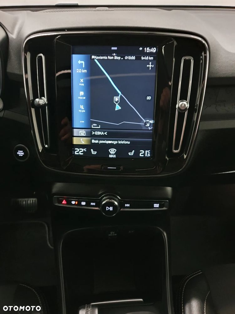 Volvo XC 40 D3 SCR R-Design - 9