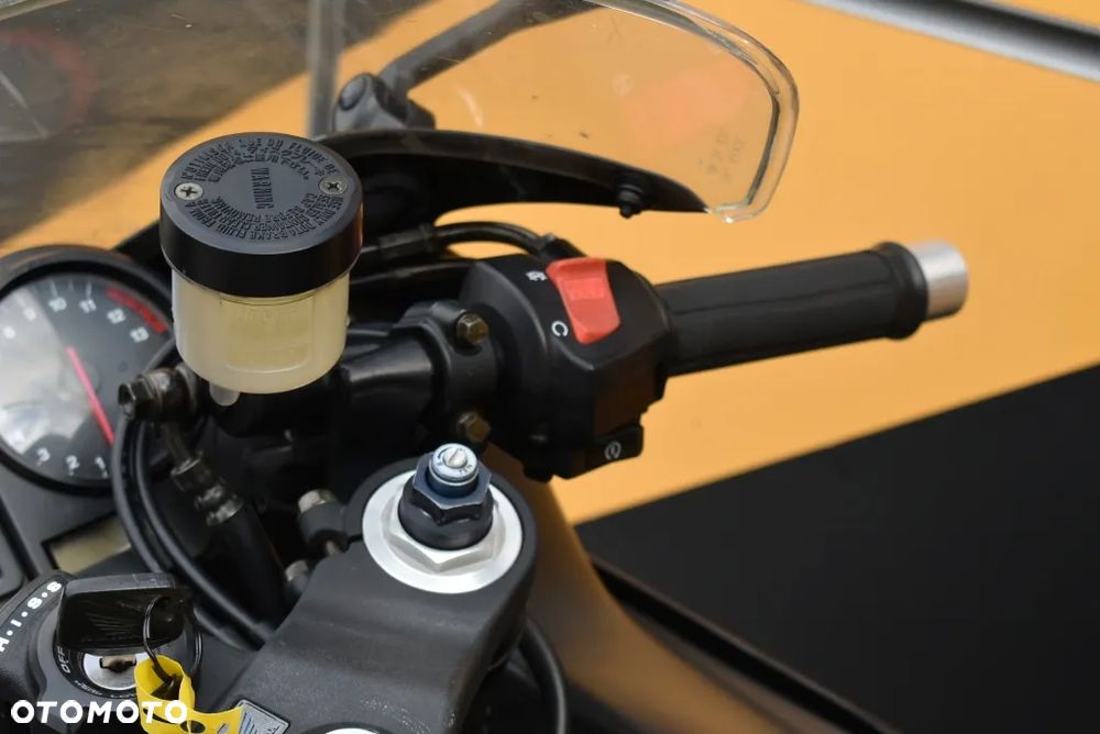 Honda CBR - 23