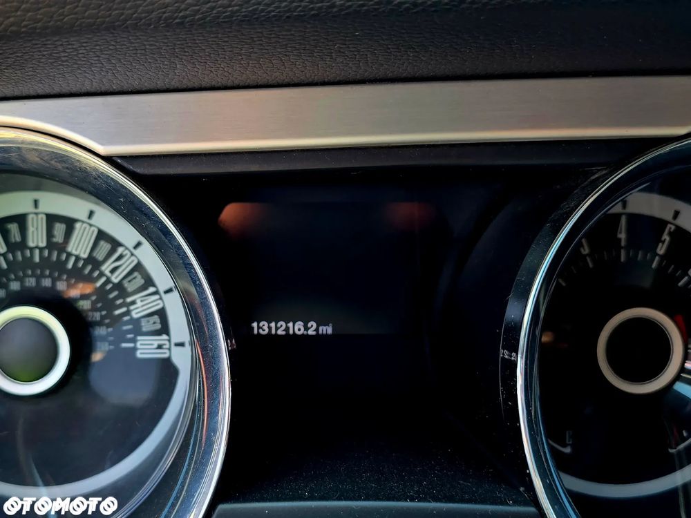 Ford Mustang - 5