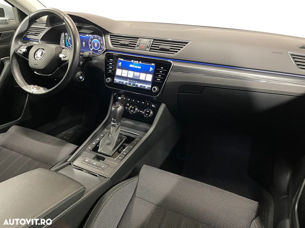 Skoda Superb 1.4 TSI PHEV Style - 10