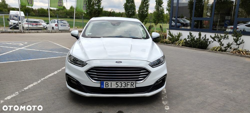 Ford Mondeo - 4