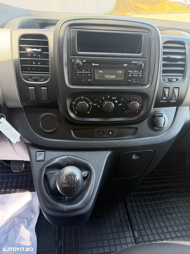 Renault Trafic ENERGY Start &St. Grand Combi L2H1 Expression - 6