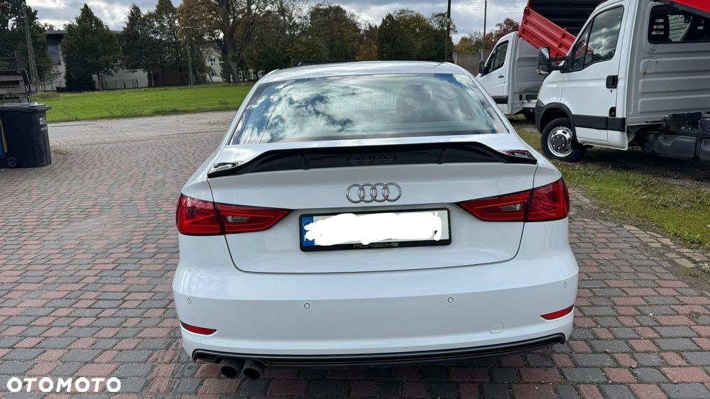 Audi A3 Limousine 2013 photo 2
